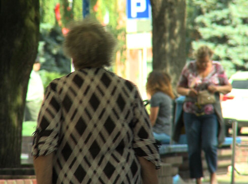 Z Kartą Seniora  specjalne zniżki dla pilan w wieku 60+ - grafika