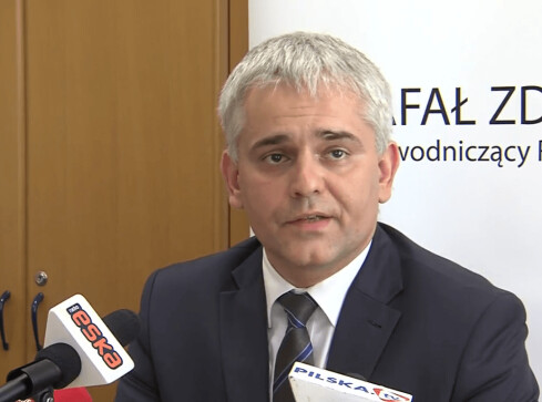 Rafał Zdzierela nie będzie już przewodniczącym rady - grafika