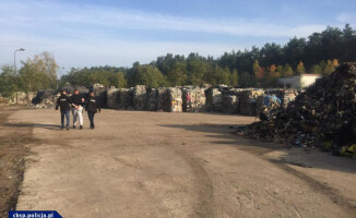 CBŚP rozbiło grupę, która sprowadzała tu śmieci [VIDEO]