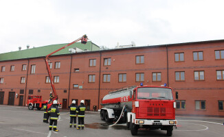 Pożar w firmie produkującej opony i dętki