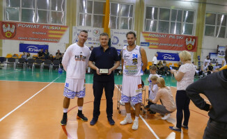 Basket Piła wysoko pokonał STK Grom Słupca