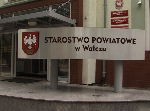 Powiat wałecki zaciąga kolejny kredyt - grafika