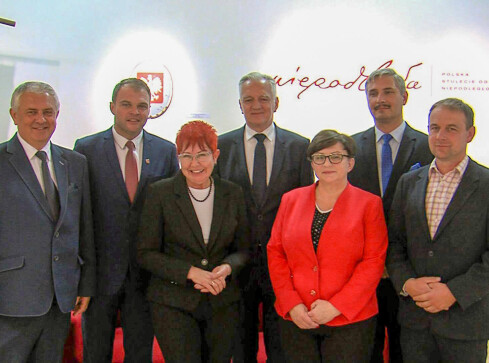 Jarosław Gowin wspierał kandydatów Porozumienia - grafika