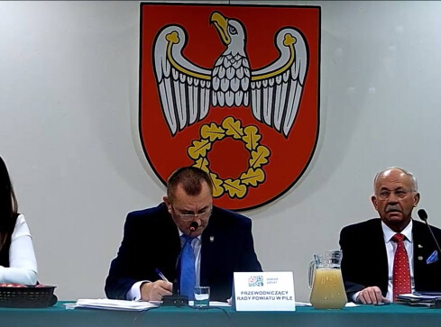 Na sesji o szpitalu, azbeście, PTPS i kolei - grafika