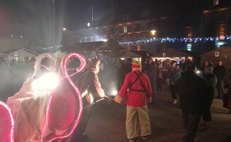 Parada Bożonarodzeniowa na pilskim jarmarku [ZDJĘCIA]