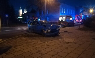 Trzy osoby ranne. Wypadek na skrzyżowaniu