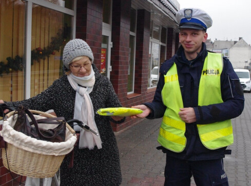 Nie bądź widmem na drodze. Akcja wałeckiej drogówki - grafika