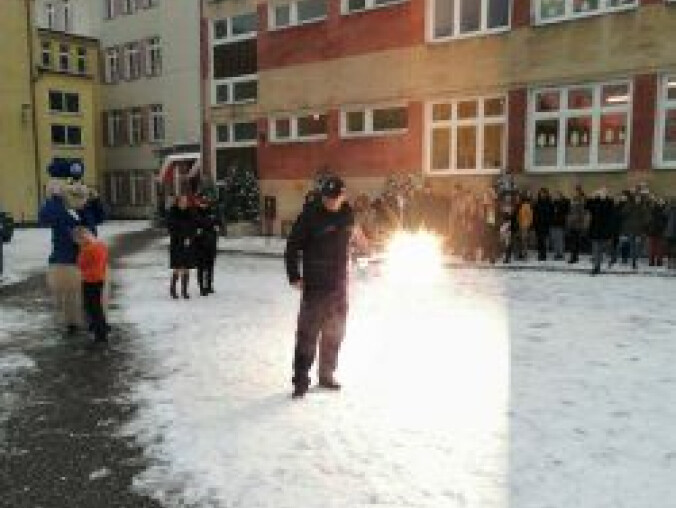 Fajerwerki - akcja policji - grafika