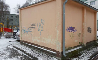 Wandale od trzech miesięcy sprejują miasto [GALERIA]