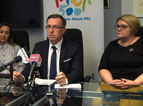 Państwo Przybylscy i Kawkowie popłyną z prezydentem - grafika