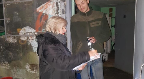 W Pile liczono bezdomnych - grafika