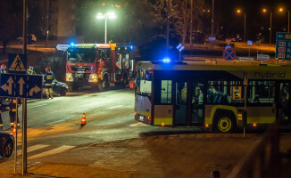 Wypadek przy al. Piastów [GALERIA]