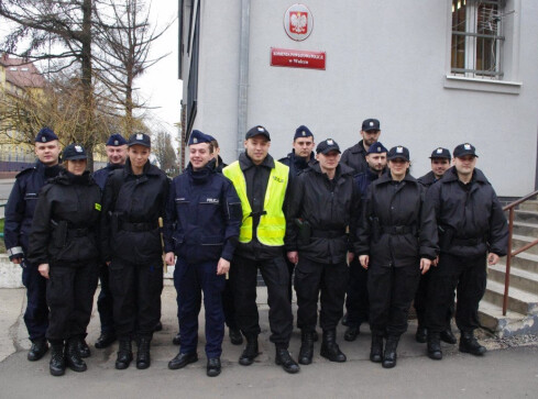 Więcej policji będzie patrolować ulice - grafika