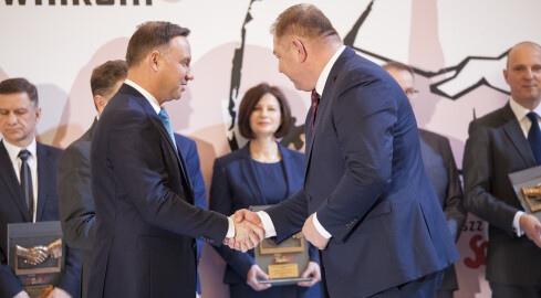 Huta w Ujściu "Pracodawcą Przyjaznym Pracownikom" - grafika