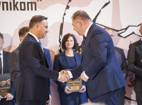 Huta w Ujściu "Pracodawcą Przyjaznym Pracownikom" - grafika