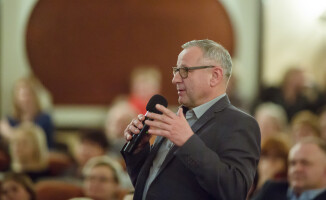Piotr Adamczyk gościem Salonu Kulturalnego TV ASTA