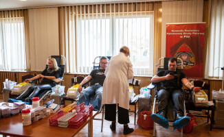 Strażacy oddawali krew. Zebrali 10 litrów