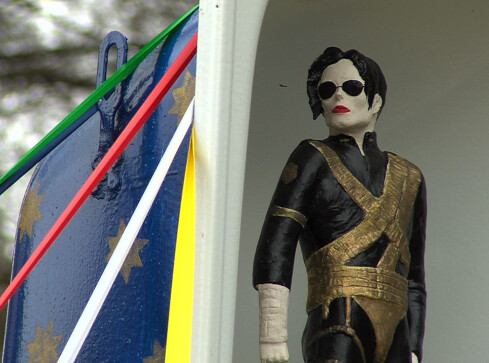 Czy Michael Jackson zniknie z Tuczna? - grafika