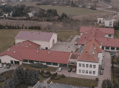 Uczniowie z Szydłowa nagrali LipDub - grafika