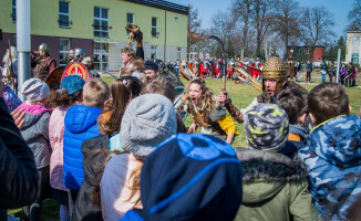 Gladiatorzy i barbarzyńcy pojawili się... w PWSZ