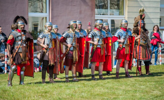 Gladiatorzy i barbarzyńcy pojawili się... w PWSZ