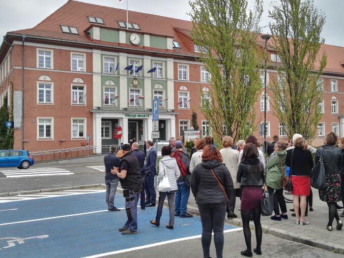 Ewakuacja Urzędu Miasta w Pile - grafika