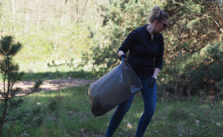#TrashChallengeMedia: Redakcja TV ASTA sprząta las