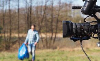 #TrashChallengeMedia: Redakcja TV ASTA sprząta las
