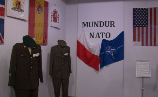 Mundury NATO w muzeum. Warto zobaczyć
