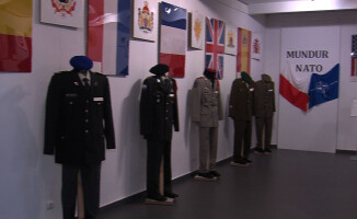 Mundury NATO w muzeum. Warto zobaczyć