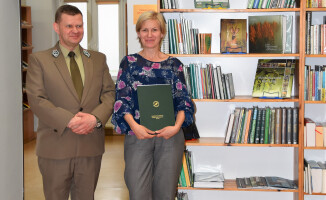 Leśny Regał w pilskiej bibliotece