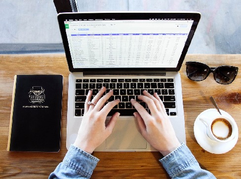 Zarządzaj swoim czasem jak profesjonalista z Kalendarzem Google - grafika