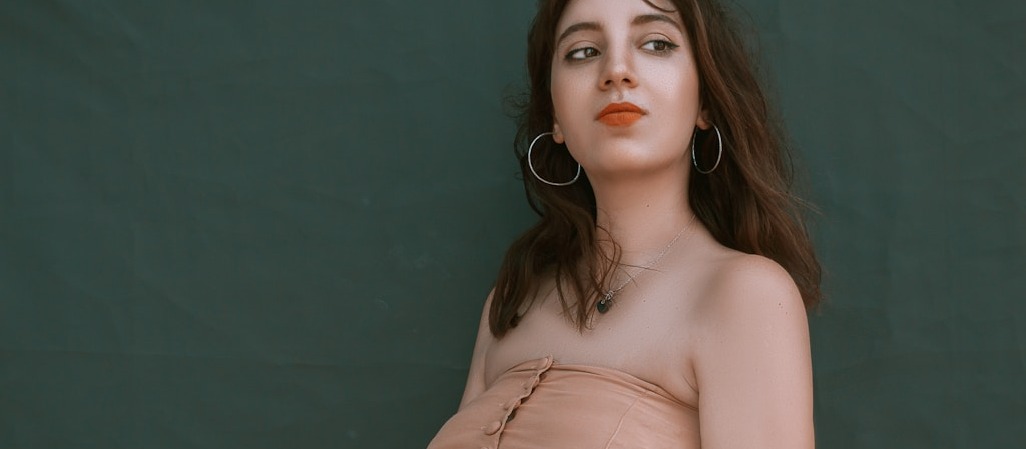 Operacja zmniejszenia biustu – co warto wiedzieć przed podjęciem decyzji?