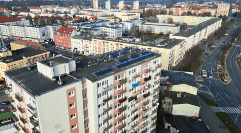 Fotowoltaika i termomodernizacja bloków? Nowe inwestycje w Pile - grafika