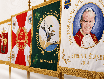 Sztandar jako symbol wartości i historii organizacji - grafika