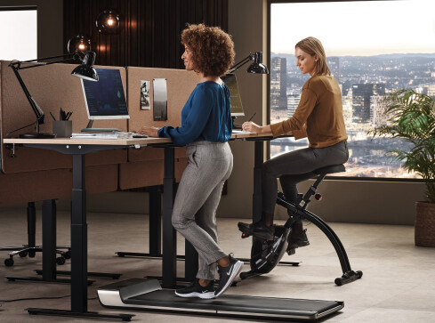 Jak wyposażyć biuro ergonomicznie i aktywnie ? - grafika