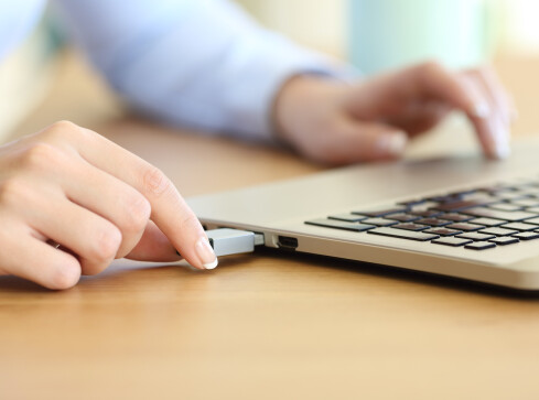 Jak wybrać pendrive? Na co zwrócić uwagę?  - grafika