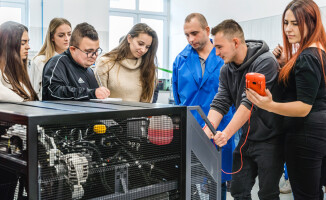 Idealny czas dla przyszłych inżynierów - RUSZYŁA REKRUTACJA NA STUDIA  