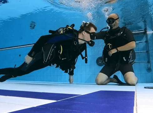 Wychodząc krok po kroku - grafika