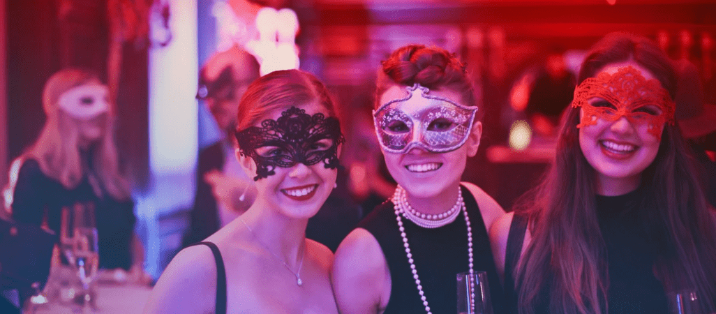 Nietypowe prezenty na wieczór panieński – garść ciekawych pomysłów [18+]