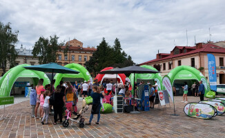 Jeden dzień – wiedza na całe życie. Zapraszamy na rodzinny piknik Compensy!