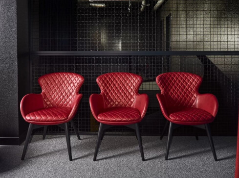 Ergonomia w biurze: Klucz do efektywności i zdrowia pracowników - grafika