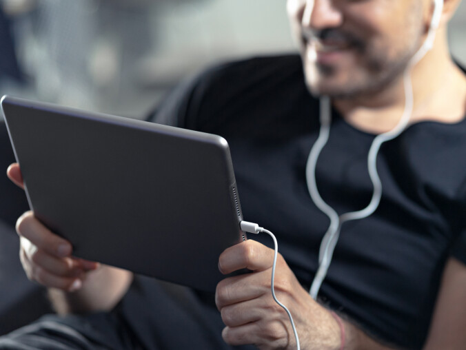 Akcesoria do produktów Apple od dedykowanych producentów  - grafika