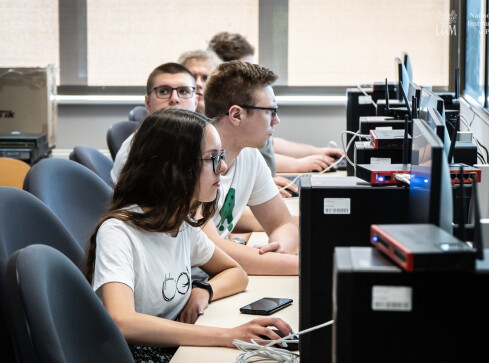 UAM w Pile rozszerza współpracę międzynarodową – startuje nowy  - grafika