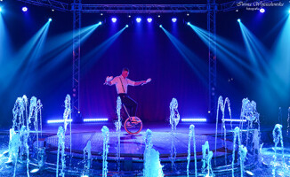Niezwykłe widowisko - Cyrk na wodzie Imperial Show