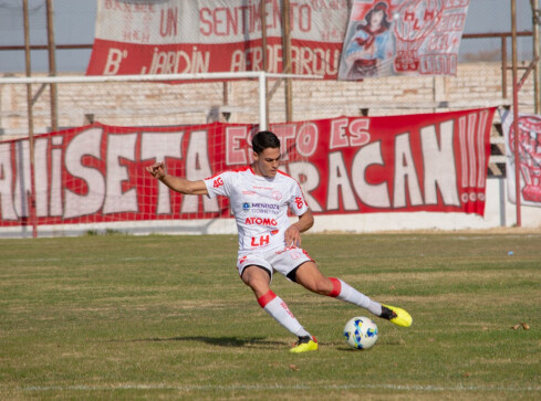 Ręka w polu karnym – kiedy sędzia podyktuje jedenastkę? - grafika
