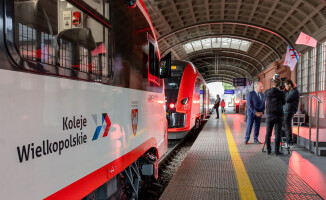 Nowe pojazdy, rozstrzygniecie konkursu „Pociąg do sztuki” oraz Targi TRAKO.