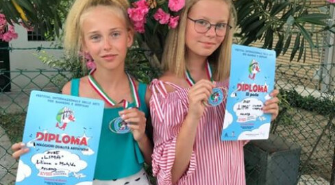 Wokalistki z naszego regionu w Międzynarodowym Artystycznym Festiwalu - grafika
