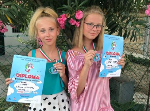 Wokalistki z naszego regionu w Międzynarodowym Artystycznym Festiwalu - grafika