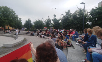 Demonstracja "LGBT to ludzie. Nie ideologia" [ZDJĘCIA]